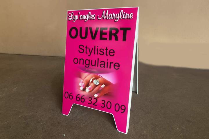 Chevalet PVC avec décor en impression numérique Bourgogne  