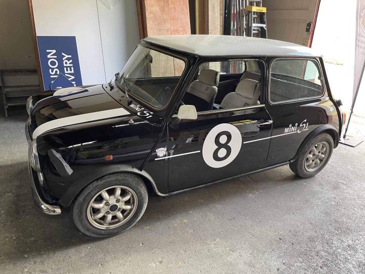 Déco personnalisée en adhésif Bourgogne 