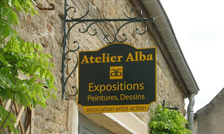 Enseigne drapeau fer peinte avec décor adhésif Bourgogne   