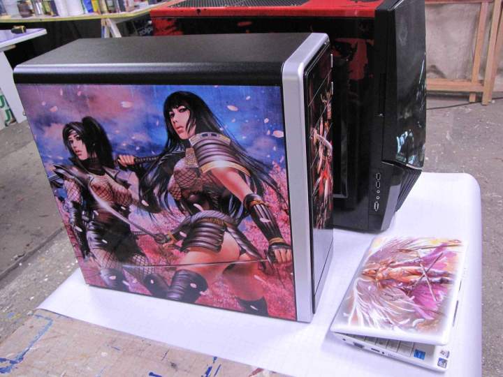 Ordinateur avec décor covering adhésif Bourgogne